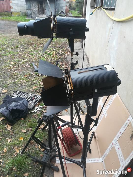 SSTATYWY AVENGERSLAMPY SHOWTEC STAGOBEN MK II łódzkie Łódź