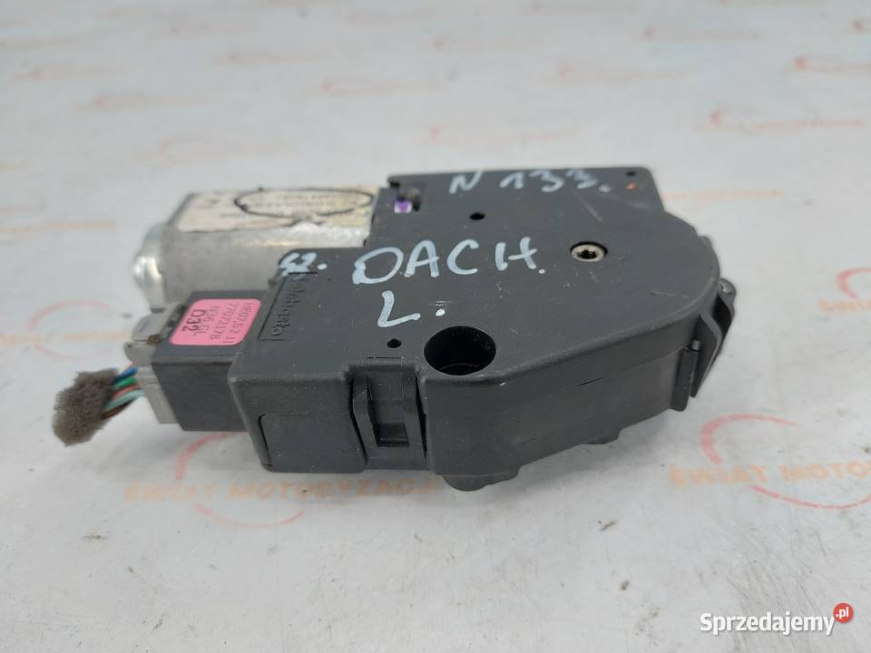 HYUNDAI i40 BLUE 13r silniczek szyberdachu lewy Kielce