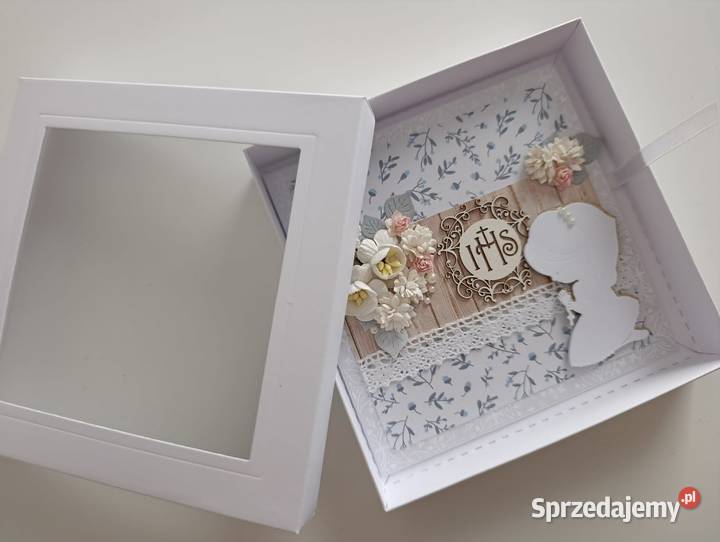 Kartka ręcznie robiona w pudełku Komunia Święta Rękodzieło Łódź