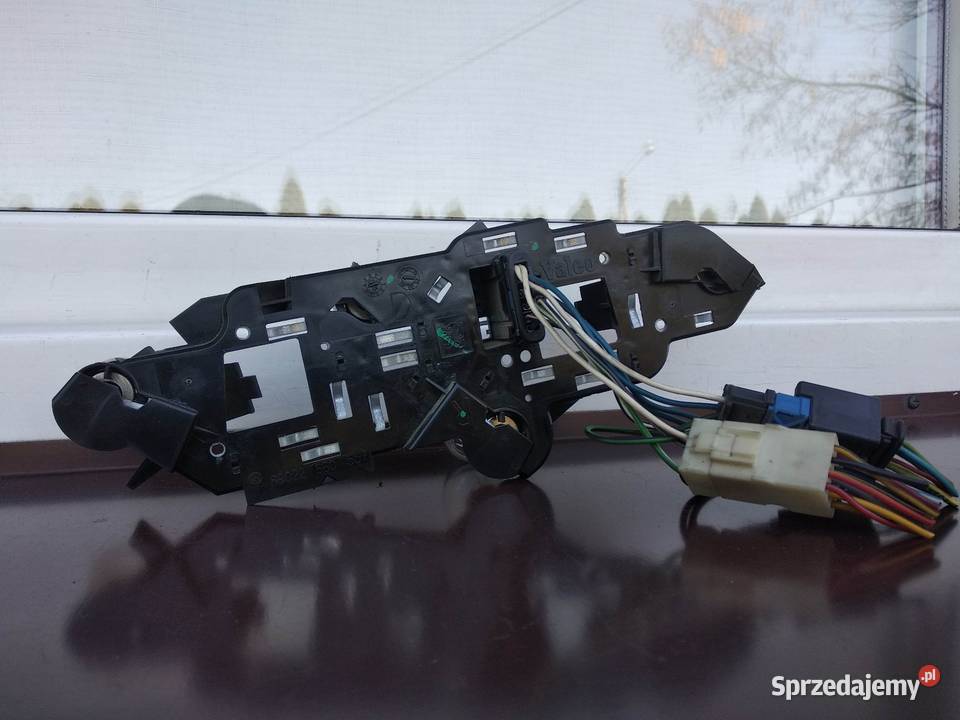 Peugeot 307 HB hatchback wkład oprawka lampy tył Sieradz sprzedam