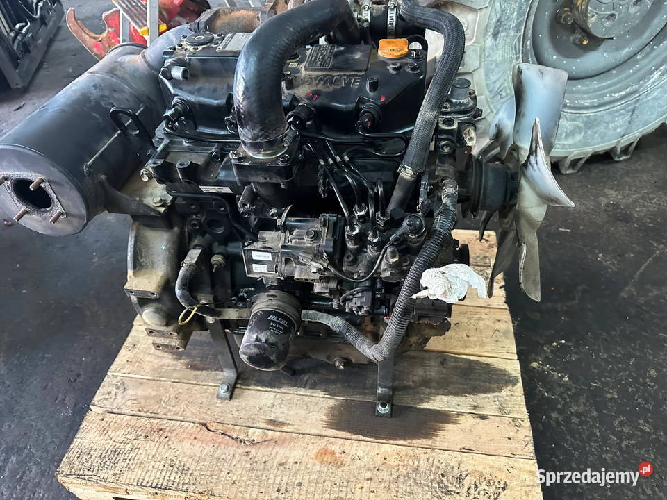 silnik 4cylindrowy Turbo YANMAR 4TNV84T Działoszyn