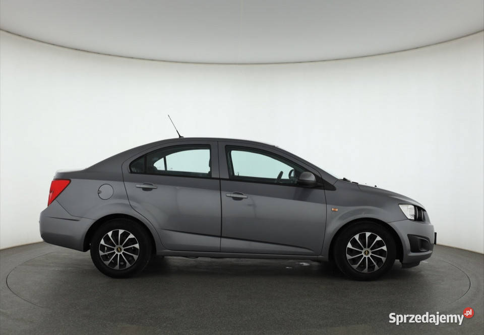 Chevrolet Aveo 12 i 16V