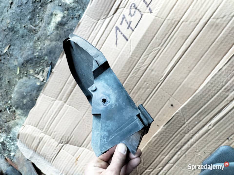 Audi 80 B4 80B4 20 OSŁONA DOLOT POWIETRZA osobowe lubelskie Kamień-Kolonia sprzedam