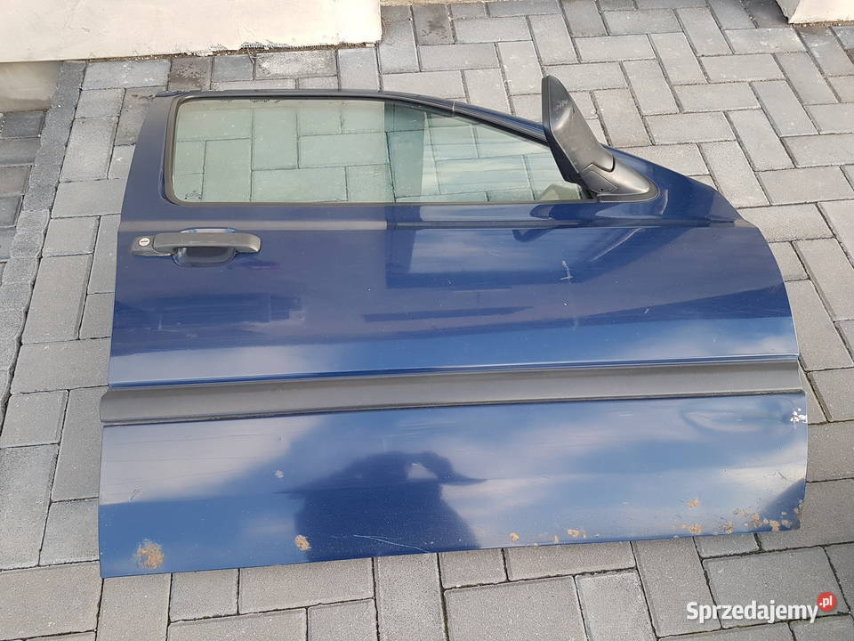 VW GOLF III VENTO DRZWI PRAWE PRZOD LA5E ZAMEK Turek