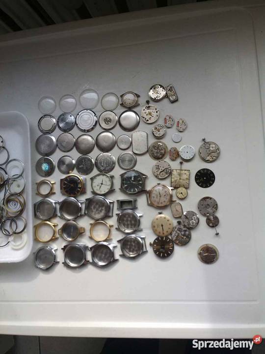 Koperty i różne części do różnych zegarków Zegarki Łódź