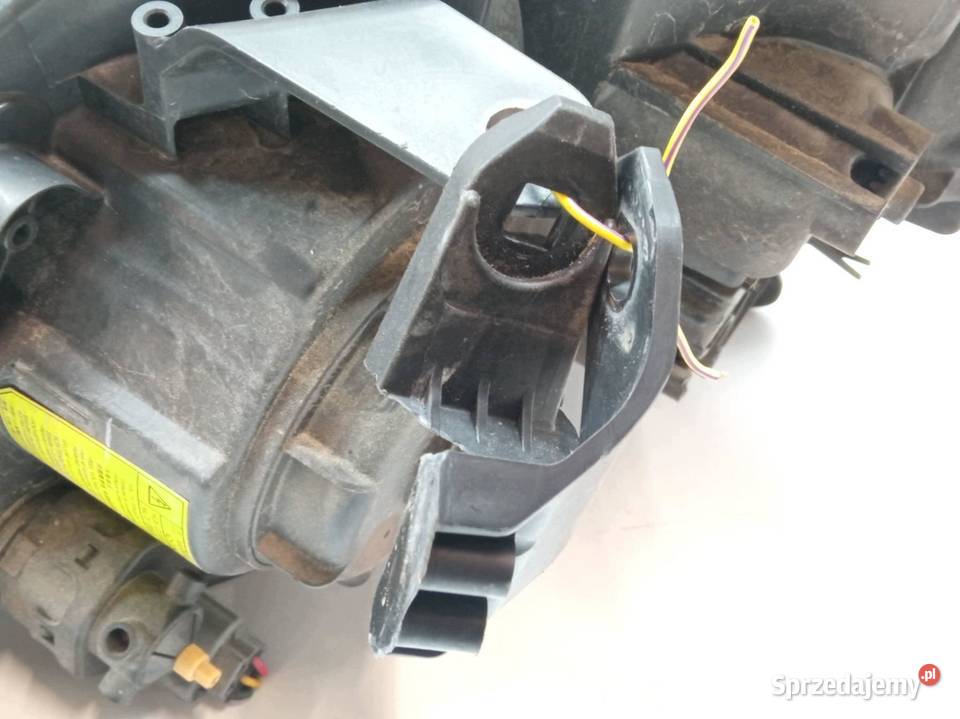 LAMPA PRZÓD PRAWA XENON EUROPA Peugeot 4007 I Rok produkcji 2007 świętokrzyskie