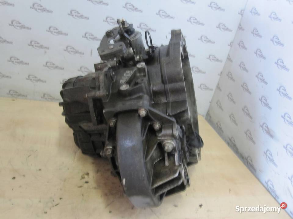 INSIGNIA ASTRA MOKKA 16 CDTI LVL B16DTH 136 świętokrzyskie