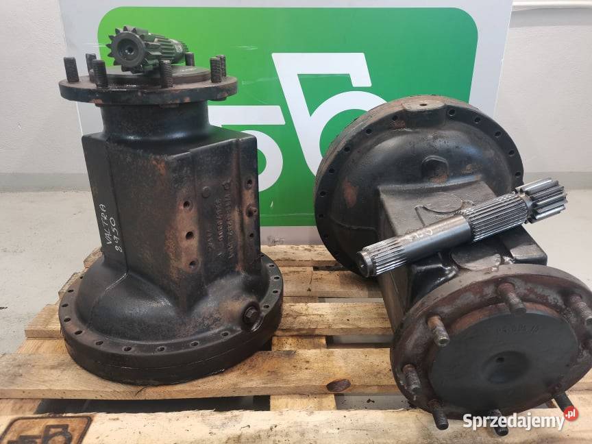 Valtra 8550 Obudowa piasty tylnej 33679900 Wilkowo