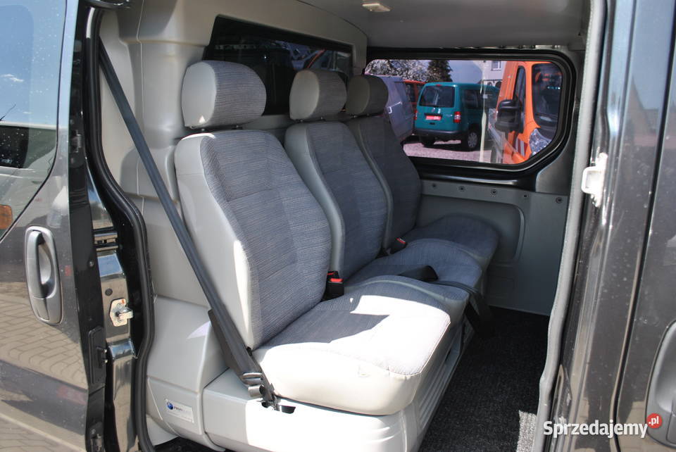 Renault Trafic Long Długi Brygadówka 6 Miejsc