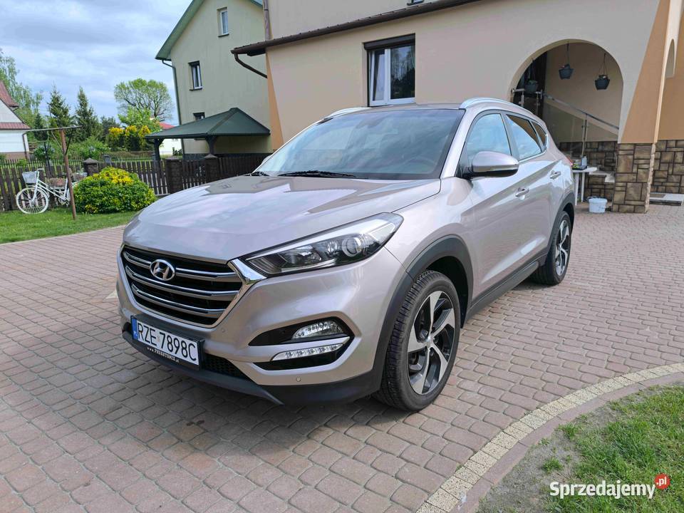 Hyundai Tucson III 17 2015 crdi bogata wersja Motoryzacja Bratkowice