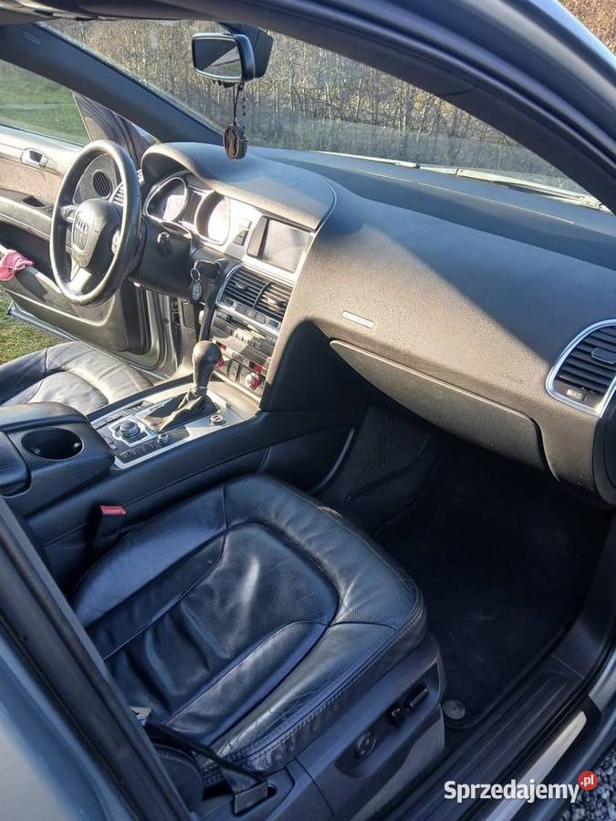 Sprzedam Zamienię Audi Q7 30Tdi 7 osobowa MP3 łódzkie Wieluń sprzedam