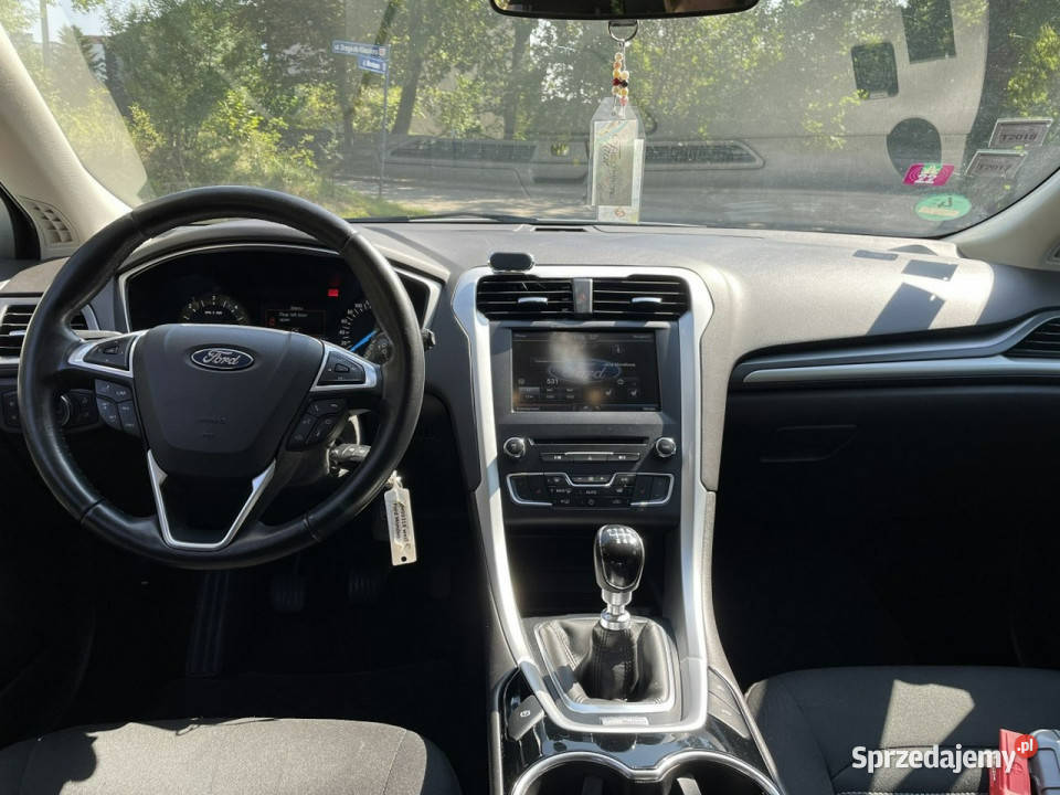 Ford Mondeo Ford Mondeo Mk5 20TDCi 150 Mk5 2014 światła do jazdy dziennej Ford Gostyń