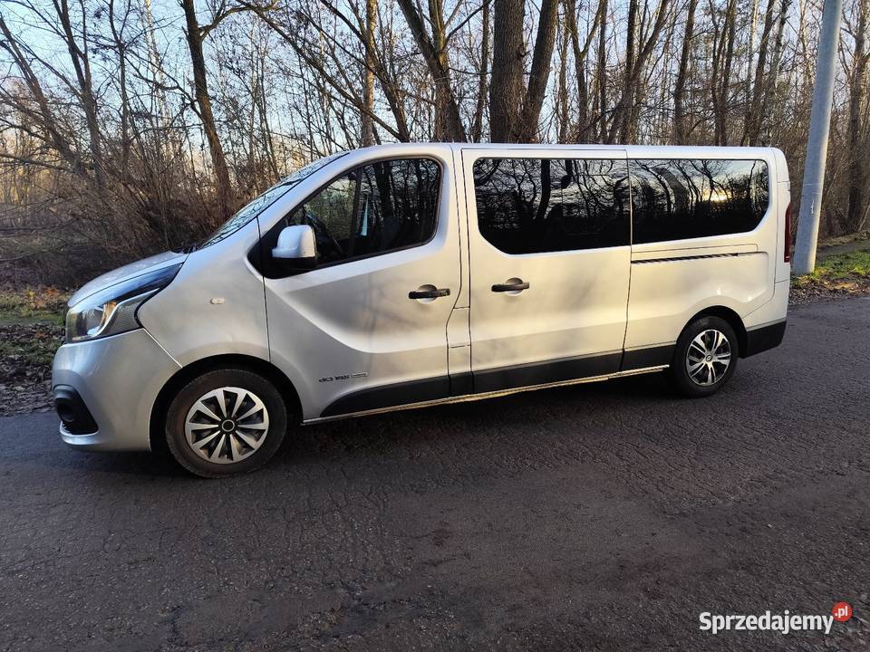 Renault Trafic Vivaro Long 8 osobowy krajowy centralny zamek śląskie Katowice sprzedam