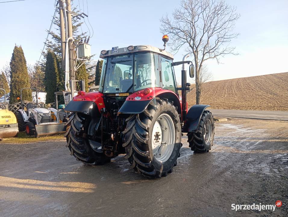 MASSEY FERGUSON 5460 115 Dyna 4
