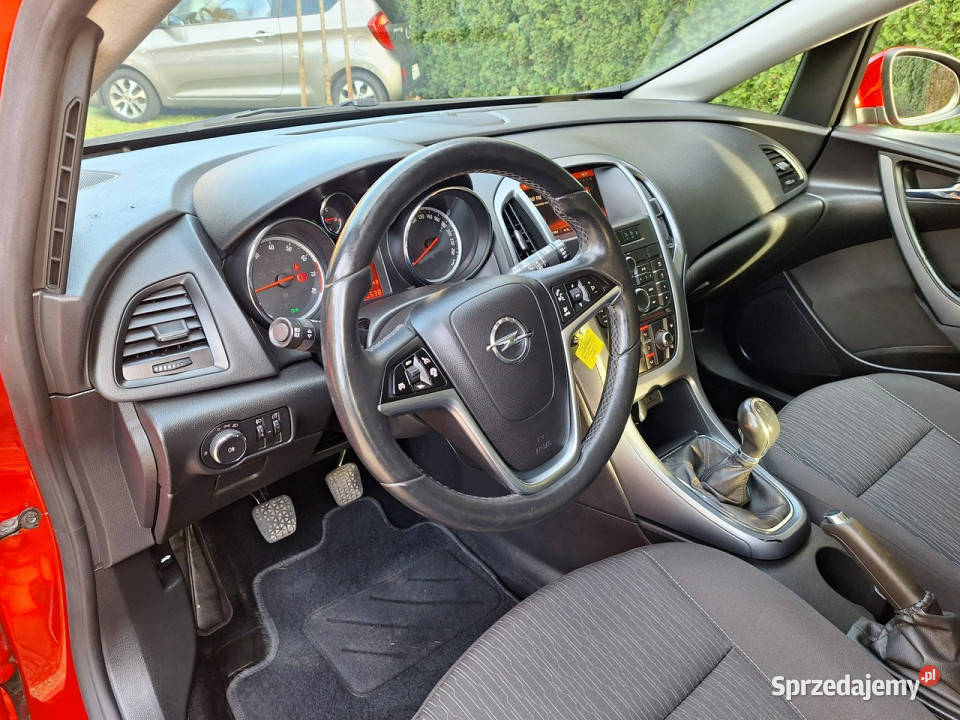 Opel Astra Sport Tourer 16 Selection J 20092019