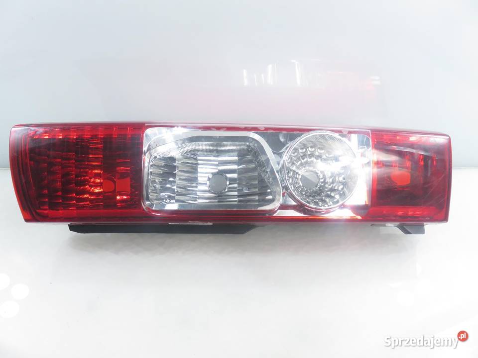 LAMPA PRAWA TYLNA PEUGEOT BOXER II