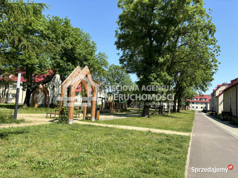sprzedaży mieszkania 428m2 2 pokoje Rumia 42.8m2 sprzedam
