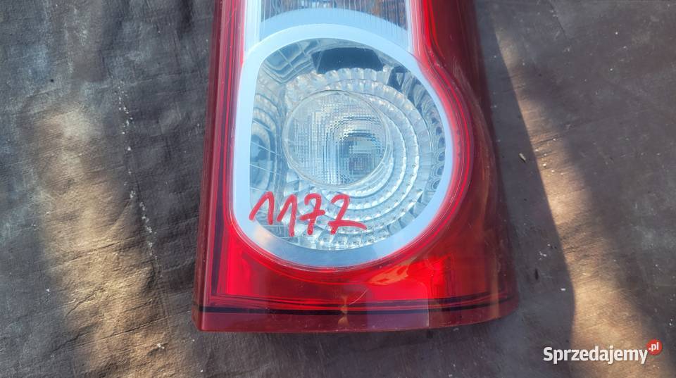 DACIA LOGAN I MCV KOMBI LAMPA TYLNA TYŁ PRAWA Ruda Śląska sprzedam