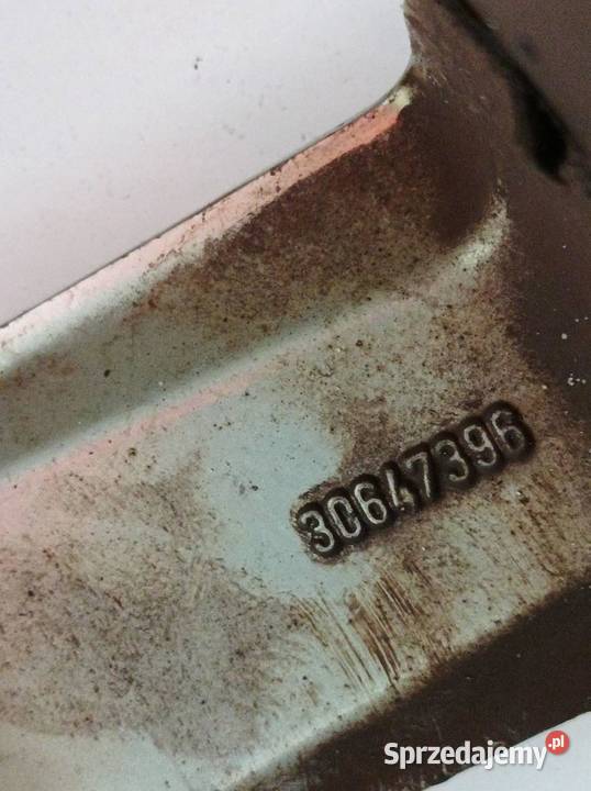 FELGA ALUMINIOWA R17 5X108 ET46 OC64MM 8JX17X46