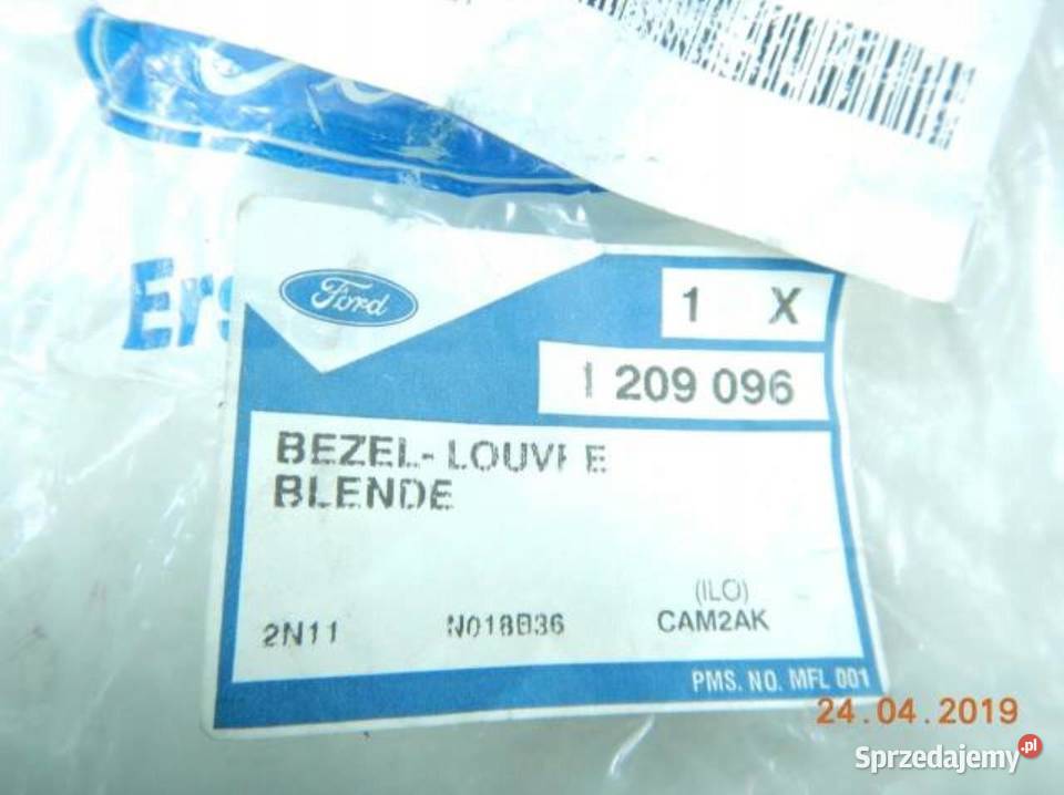 RAMKA NAWIEWU ŚRODEK PRAWY FORD FIESTA FUSION sprzedam