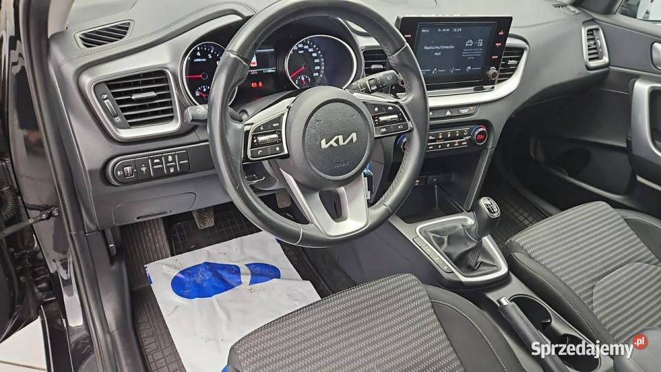 Kia Ceed 15 TGDI L Z Polskiego Salonu Faktura centralny zamek Warszawa