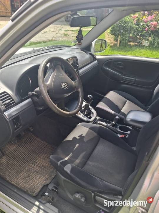 Suzuki Grand Vitara 20hdi 2004r