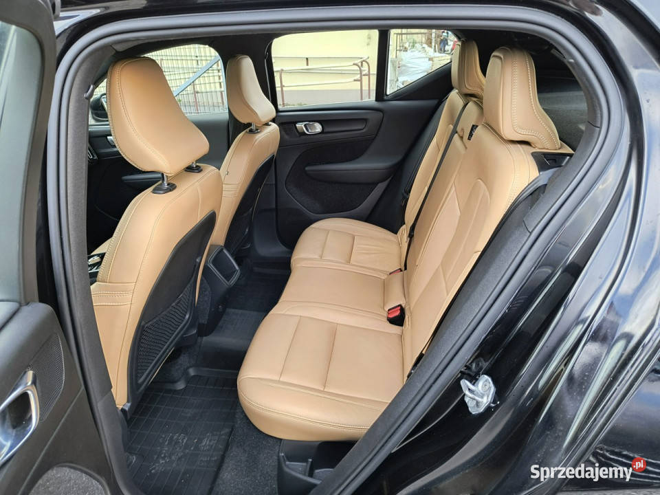 Volvo XC 40 INSCRIPTION Kamera Cofania Brązowe XC 40 Bydgoszcz