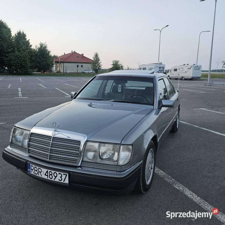 Mercedes Benz w 124