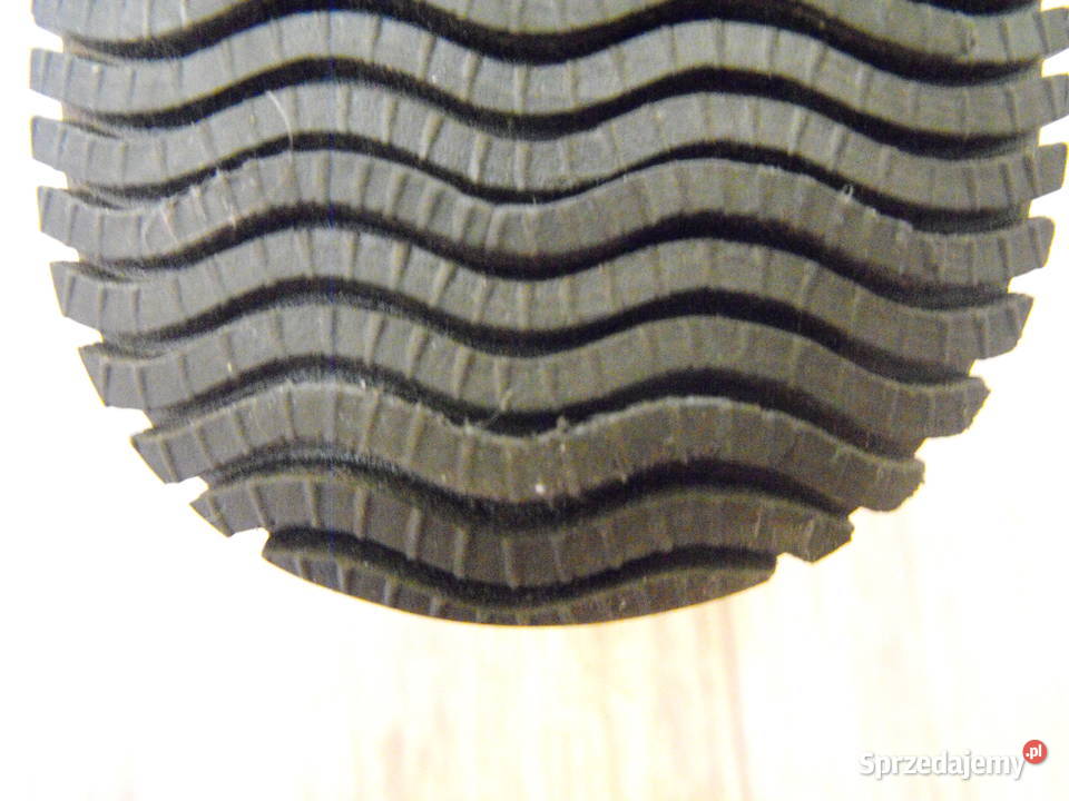 Buty AIGNER MUNICH 35355 225 buty Markowe stan