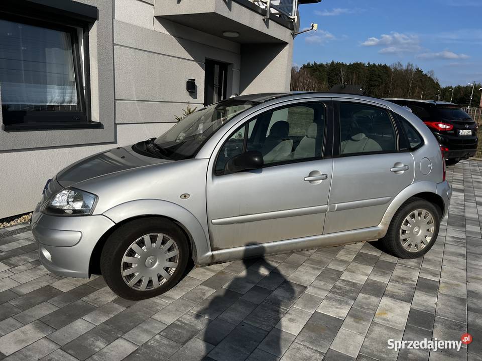 Citren C3 2004 srebrny światła przeciwmgielne
