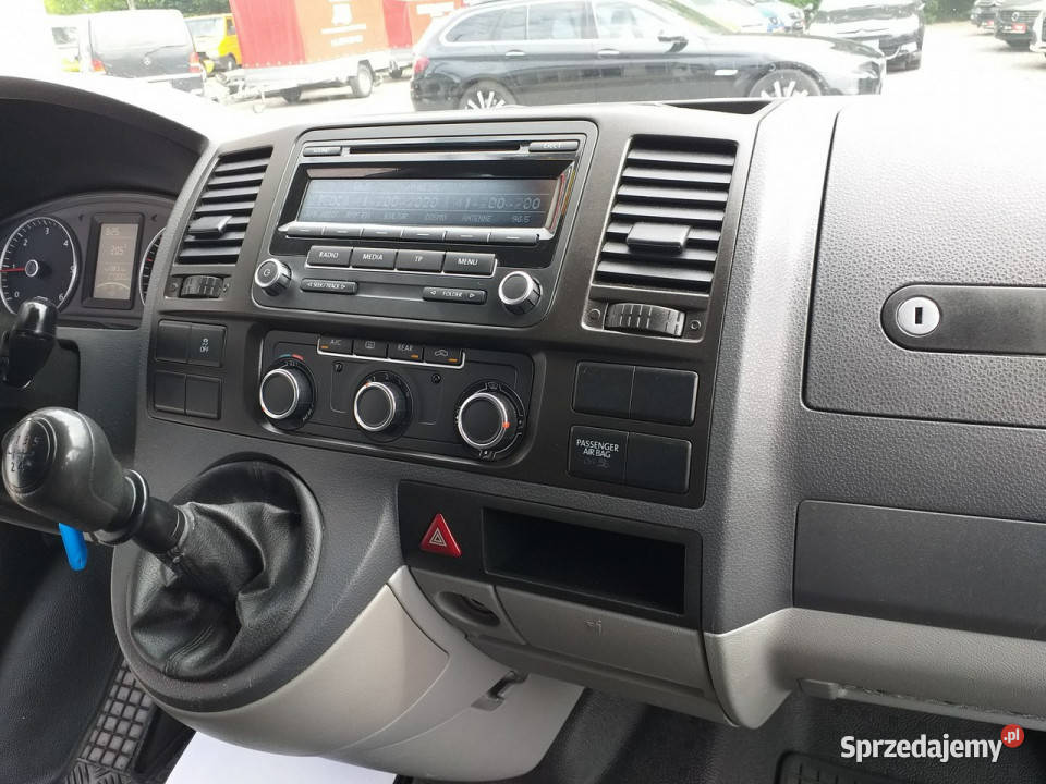 Volkswagen Caravelle Caravelle 9osobowyT5 Caravelle Motoryzacja Janów Lubelski sprzedam