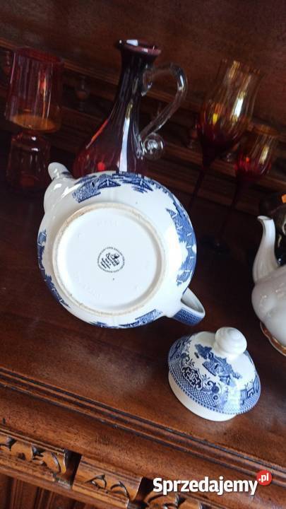 Dzbanek do herbaty Staffordshire Churchill Gdańsk