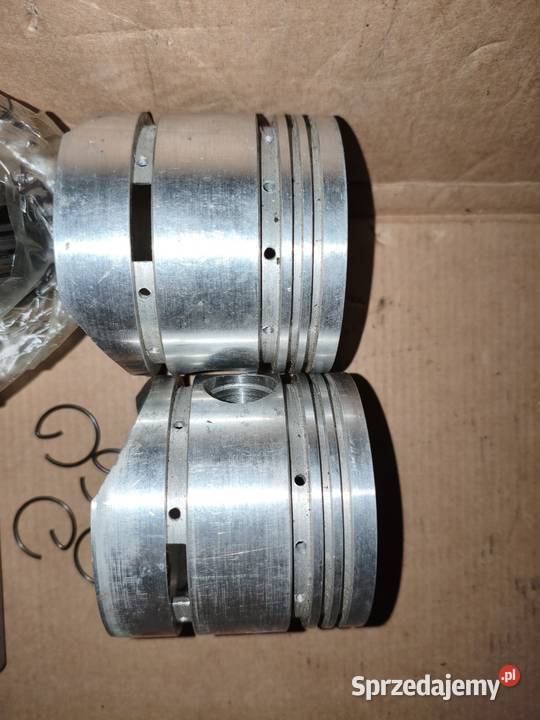 Tłoki R1 z pierścieniami 7820 do Ural M61 M62 sprzedam