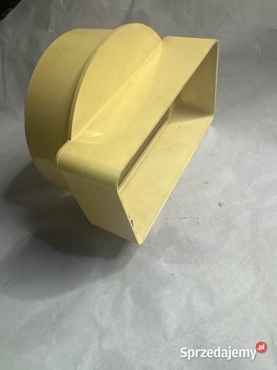 Przejście z kanału płaskiego 11555 na kanał