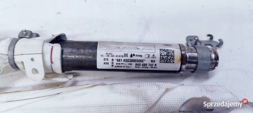 KURTYNA PRAWA AUDI A4 B8 8K0880742B ORYGINAŁ Przystajń