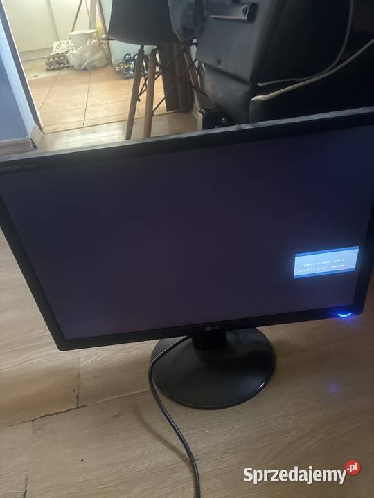 mam na szprzedaż monitor jest używany wszystko Bydgoszcz sprzedam
