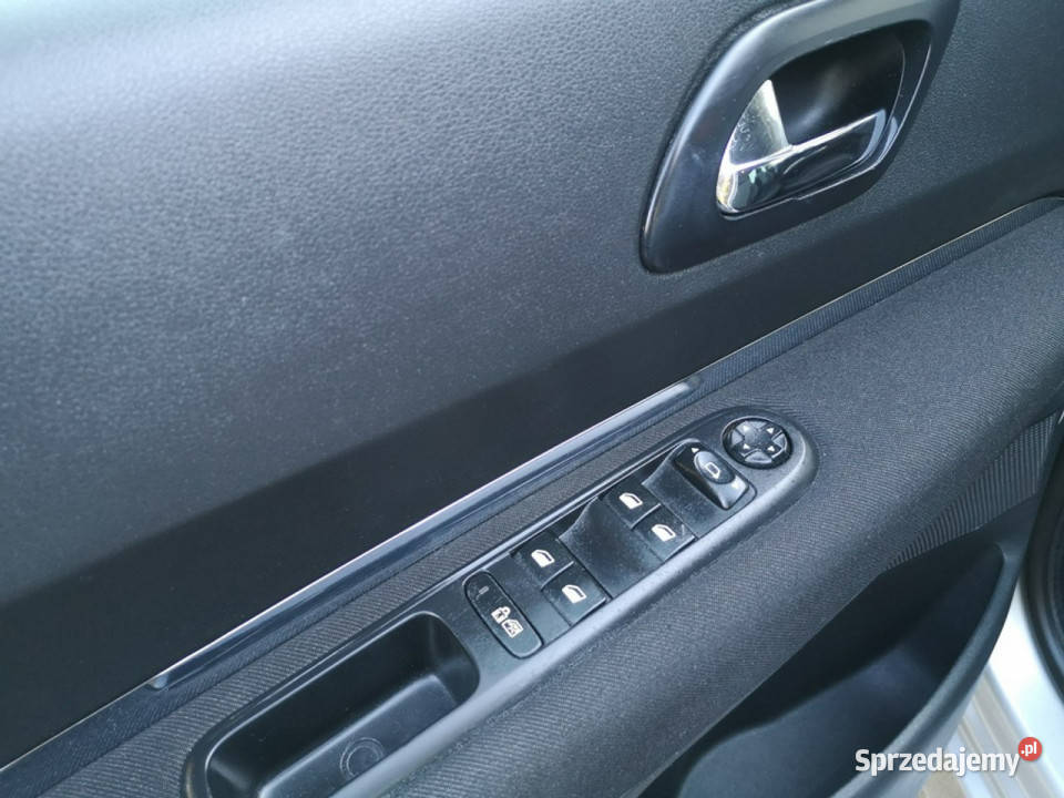 Peugeot 5008 20 HDI 150 Klimatronik ALU 16 7 291000km Strzegom