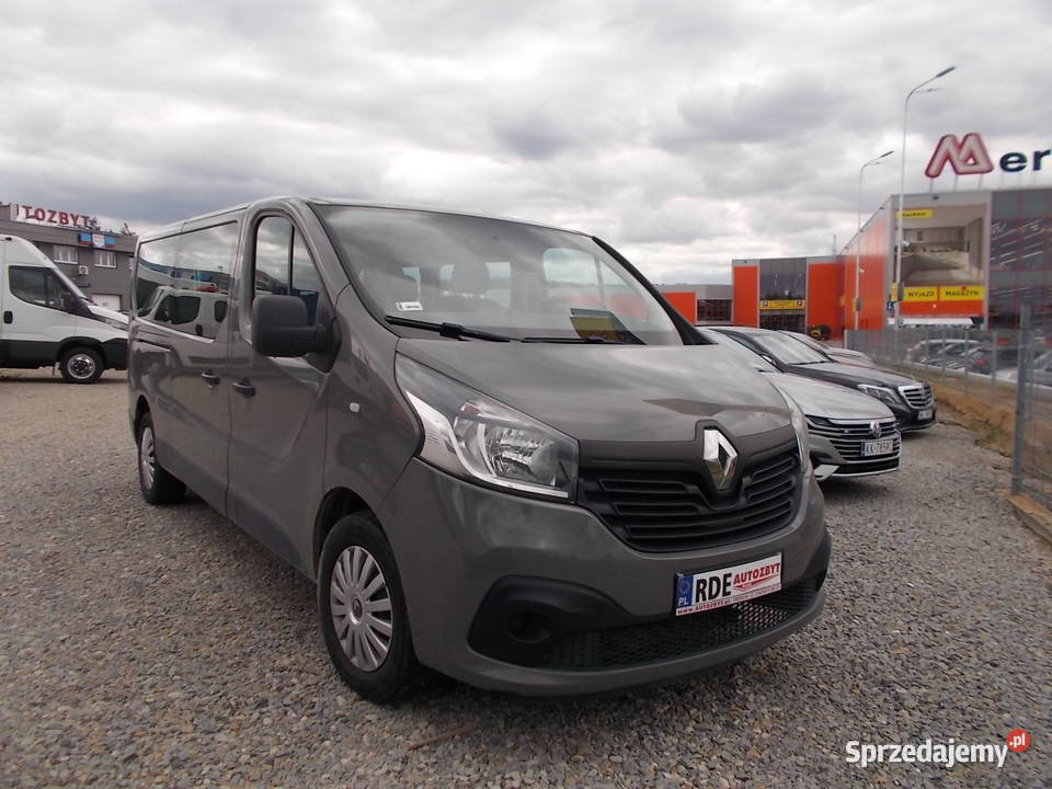 RENAULT TRAFIC 16 D 9 osobowysalon Polska Dębica