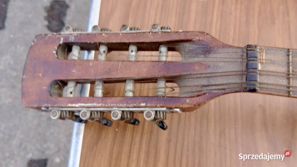 Stara ładna mandolina ośmiostrunowa Łódź