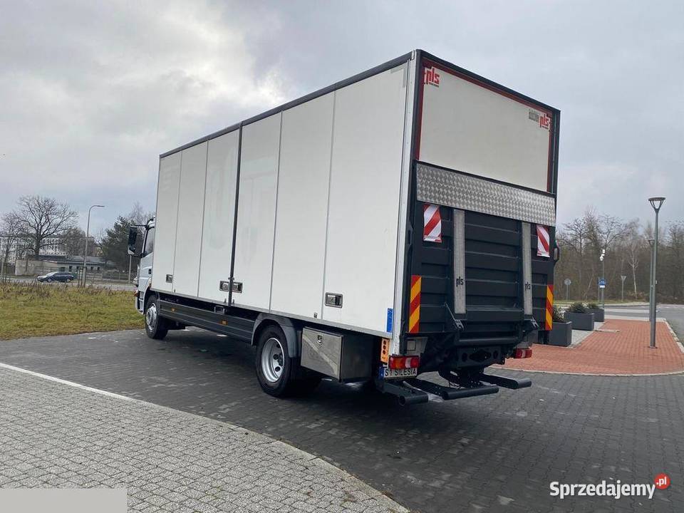 MercedesBenz Atego 1523 230 Kontener z windą Czeladź