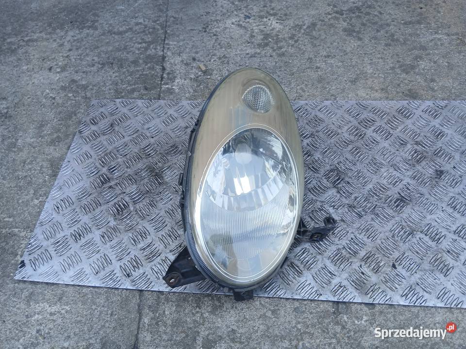 Lampa lewa przód przednia Nissan Micra k12 EU lewe Radłów
