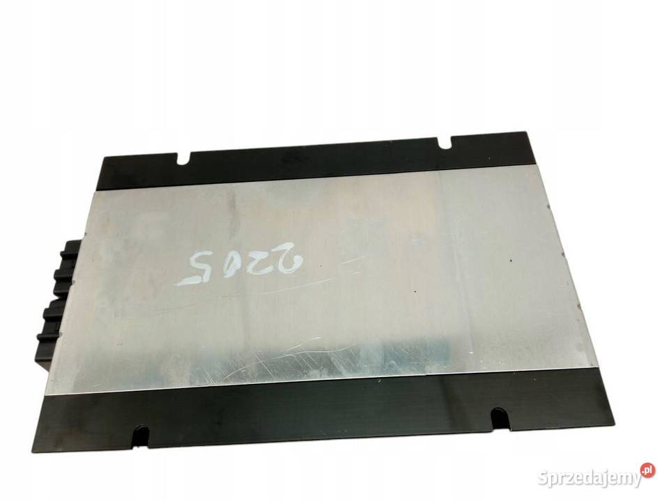 WZMACNIACZ RADIA AUDIO EUROPA 3D0035466A osobowe sprzedam