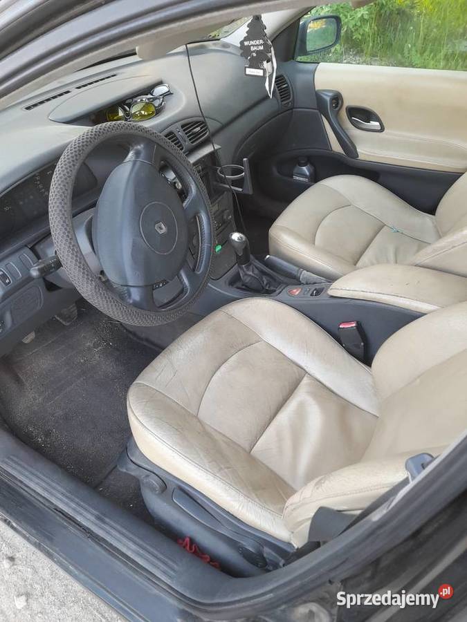 Syndyk sprzeda samochód Renault Laguna kombi Syndyk sprzeda Puck