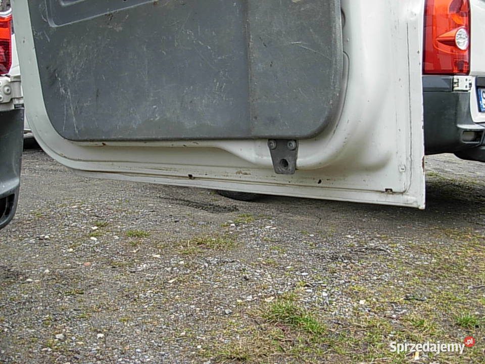 VOLKSWAGEN CRAFTER 25 TDI OSOBOWY BRYGADOWKA Volkswagen Częstochowa