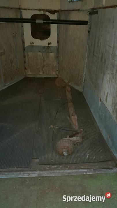 przyczepka do przewozu koni brenderup 2 osie Brenderup