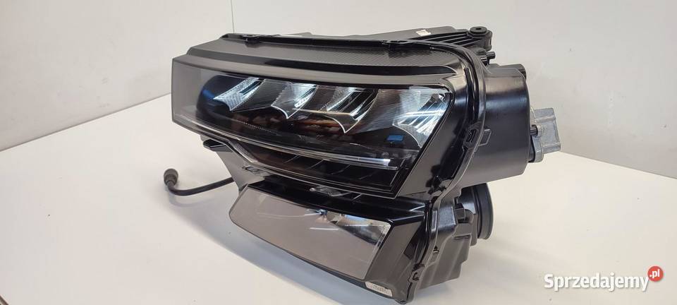 SKODA KAROQ LAMPA LEWY PRZÓD ANGLIK RHD osobowe