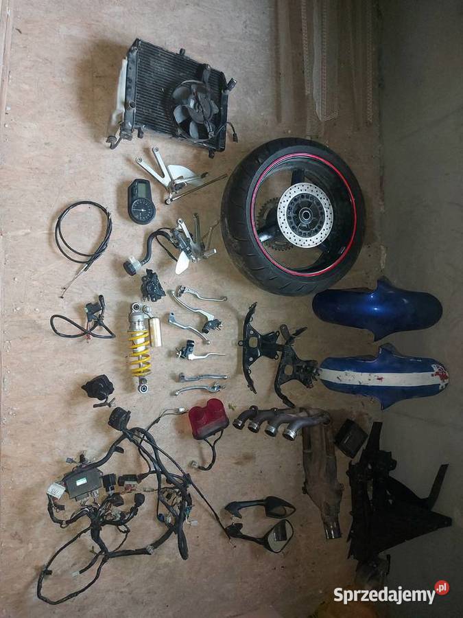 Yamaha r1 rn01 rn04 rn09 częsci zachodniopomorskie Bobolice