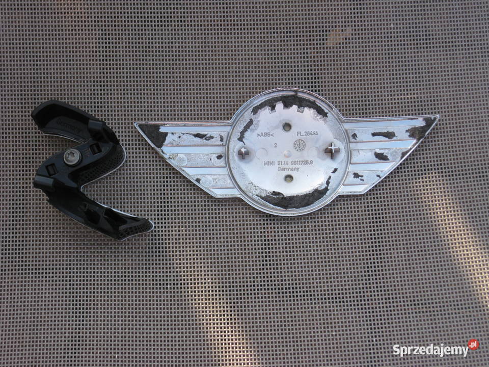 MINI COOPER ZNACZEK EMBLEMAT MASKA GRILL Pozostałe Białystok sprzedam