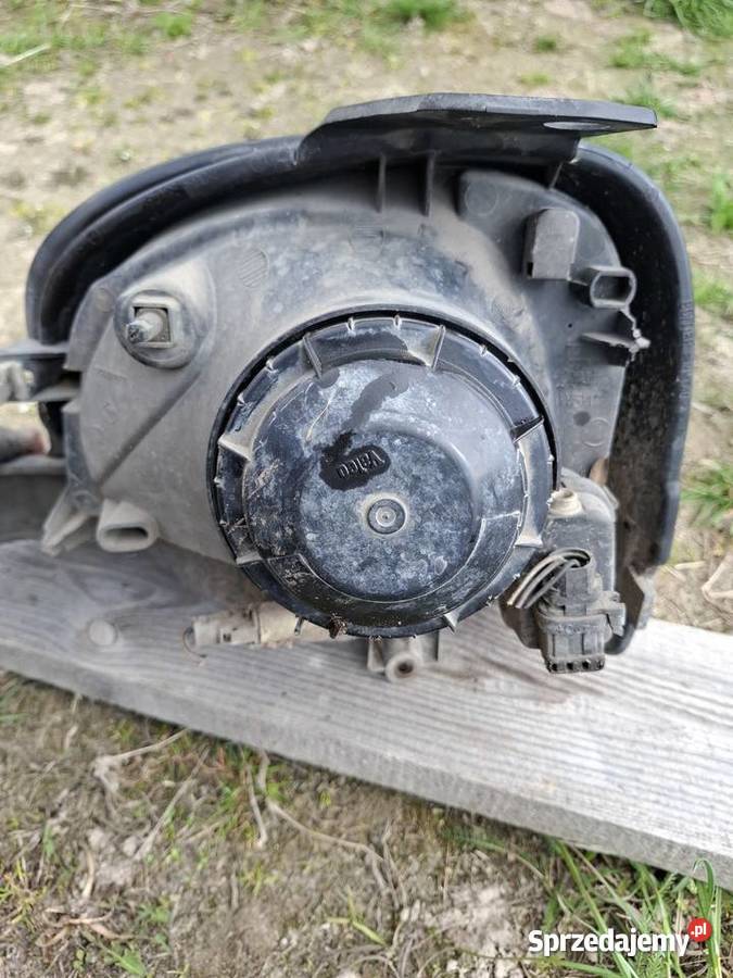 Lampa Prawa Przednia Renault Kangoo Wisznice