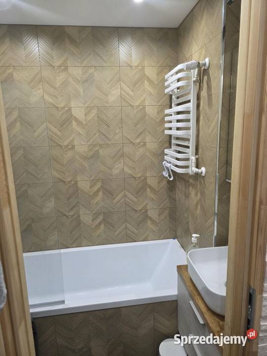 3pok 55met Żmigrodzkiej BALKONPIWNICAWINDA Liczba pokoi 3 Wrocław sprzedam